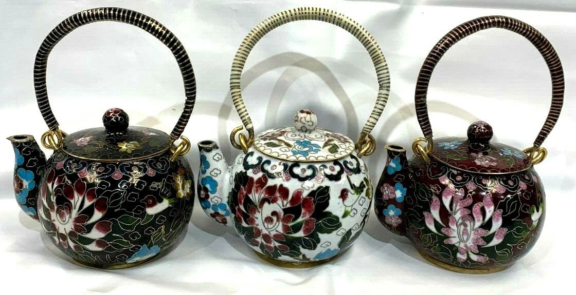 Wired Umemon Aya Cloisonne Teapot