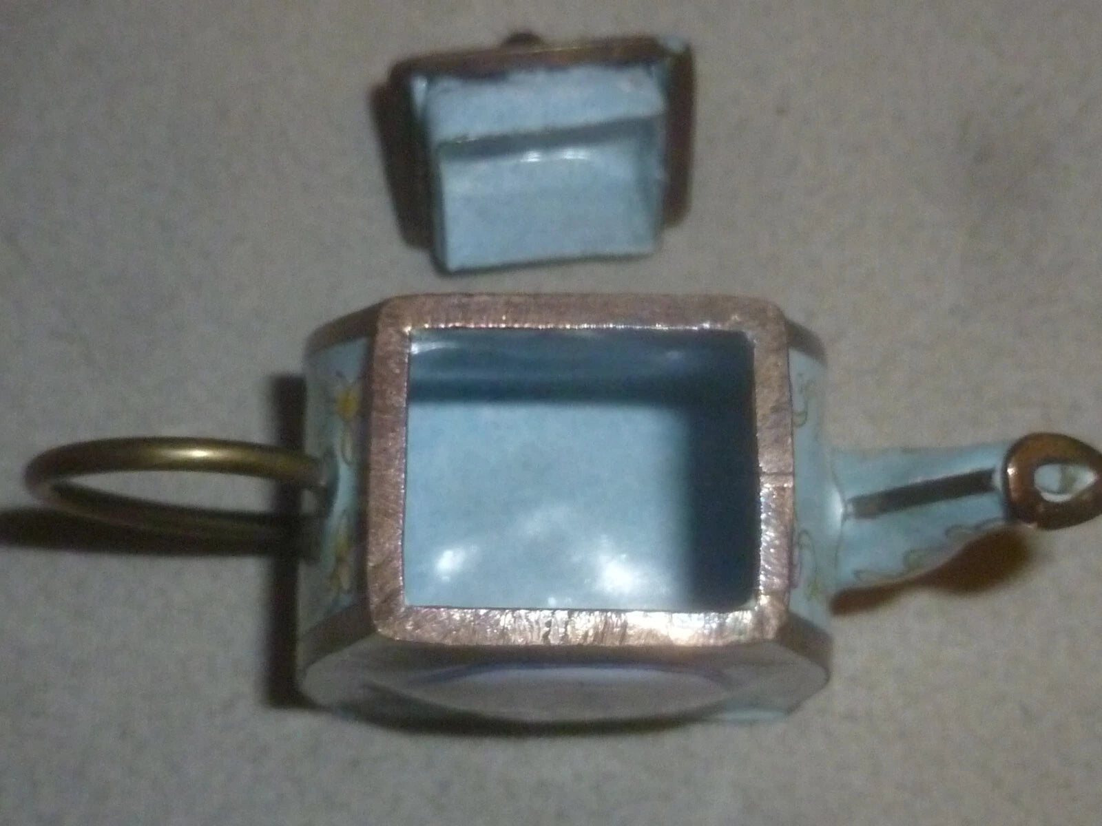 MINI ENAMEL TEA KETTLE TEAPOT KELVIN CHEN 1999 DECORATIVE FLOWERS BLUE RETIRED