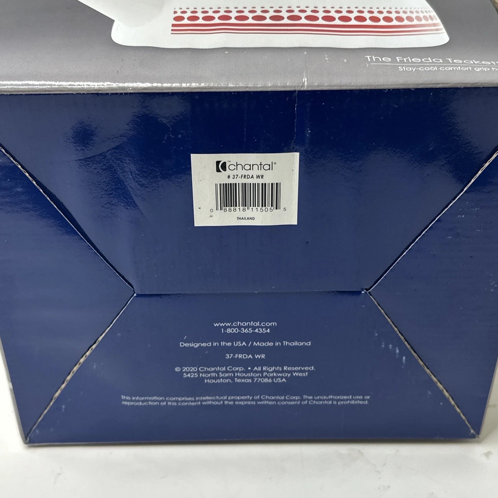 New Chantal Frieda Limited Edition White Enamel Stainless Steel Teakettle 1.4 QT