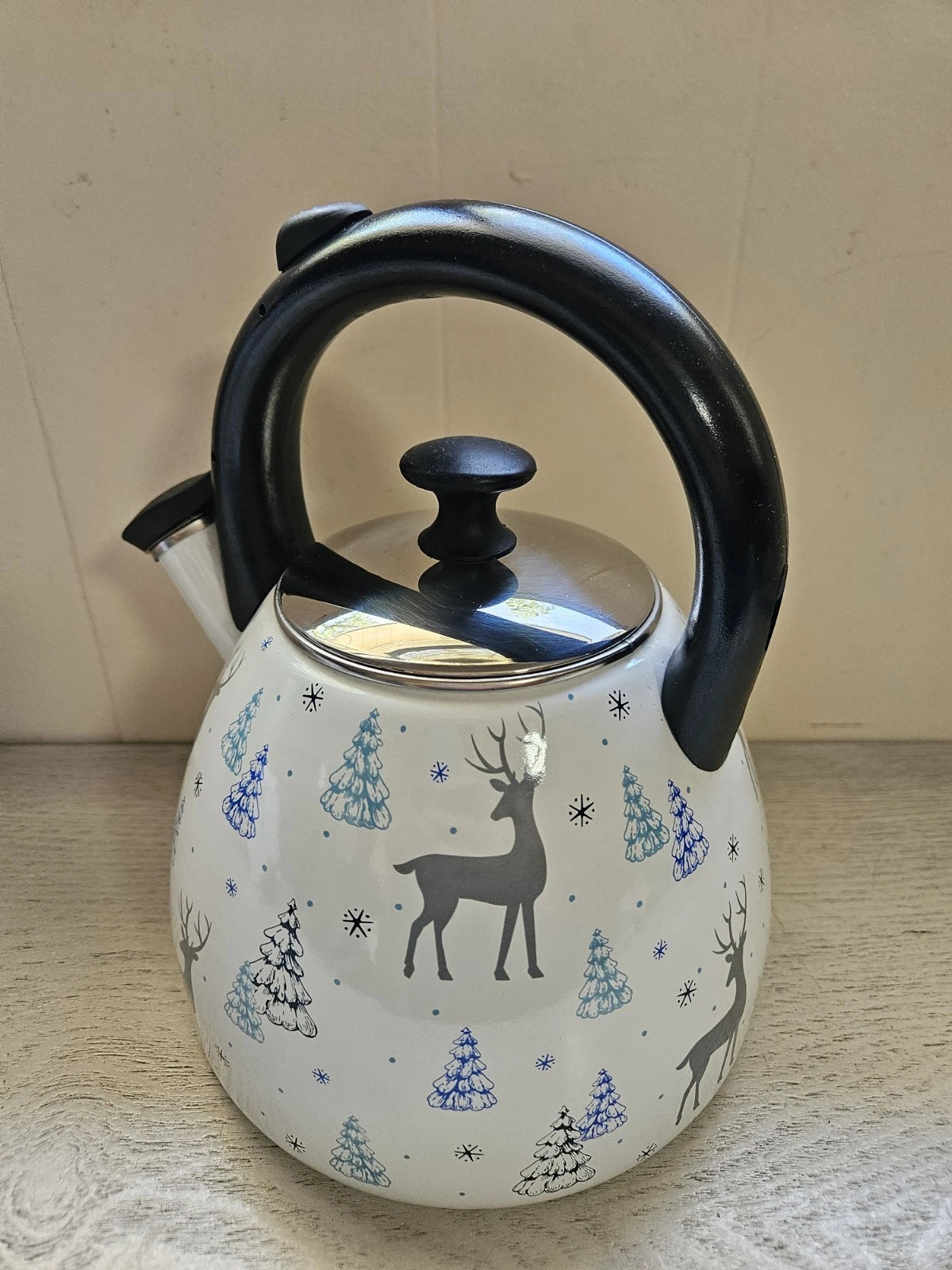 Temp-Tations 2.6 Qt Enamel on Steel Teapot Reindeer Snowy Winter Tea Kettle NEW