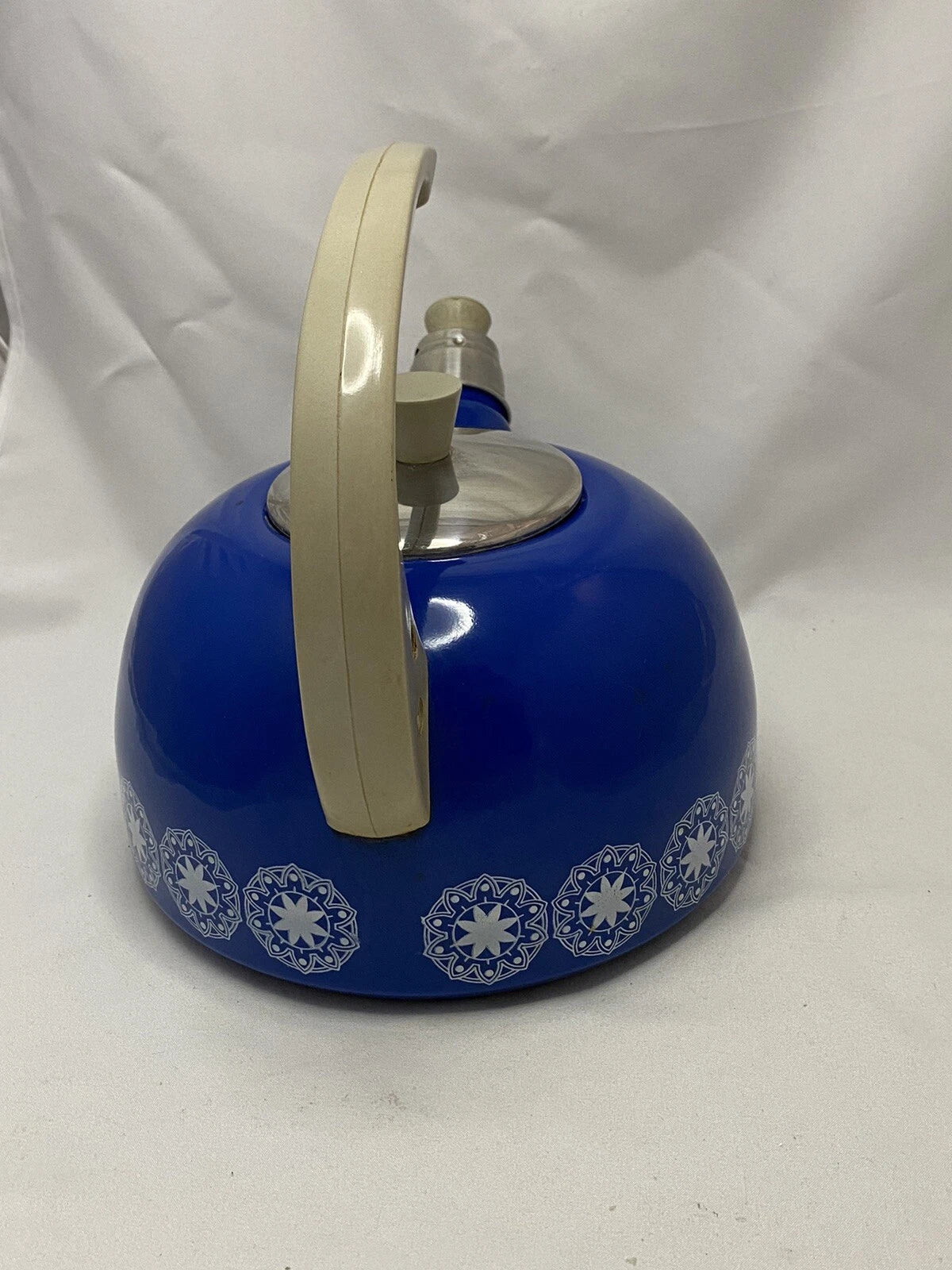 Retro 60s / 70s Blue Enamel Circle Star pattern tea kettle Stains Inside