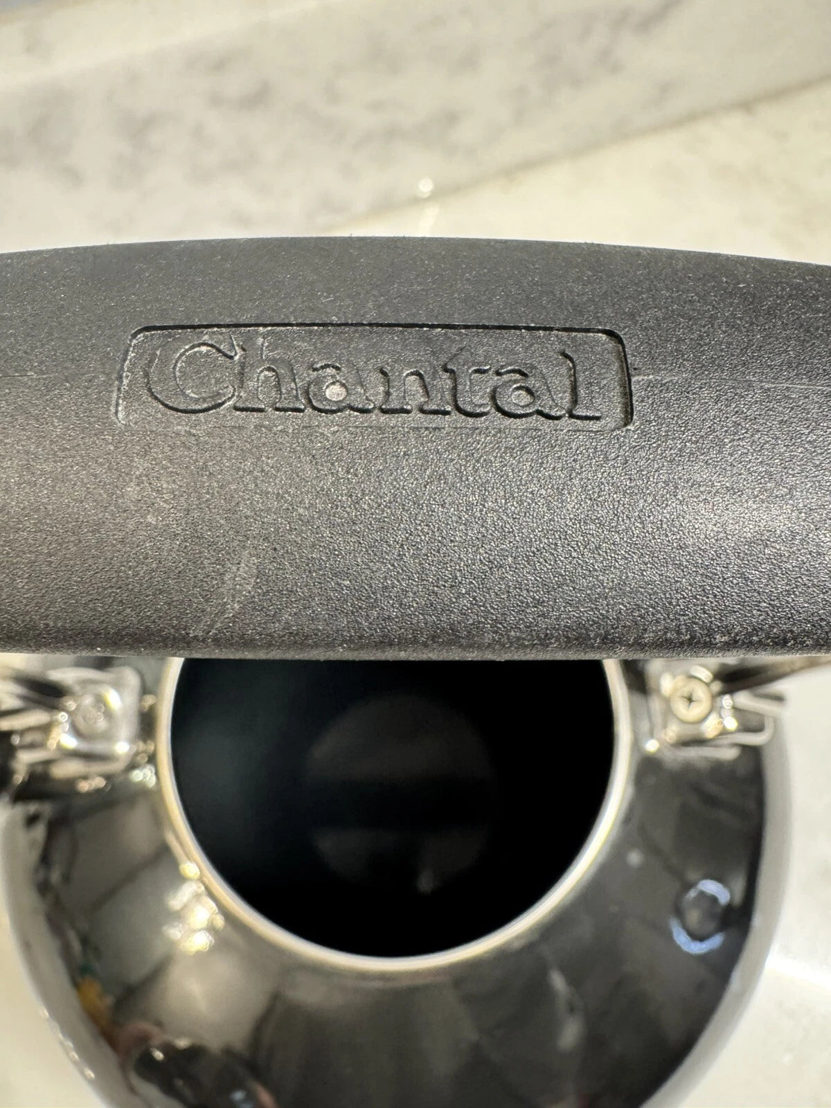 Chantal Whistling Tea Kettle Teapot Enamel Black Onyx With Black Handle