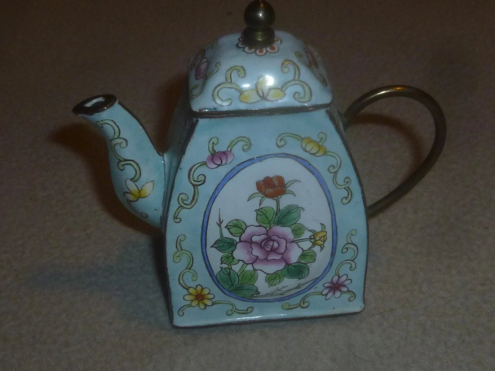 MINI ENAMEL TEA KETTLE TEAPOT KELVIN CHEN 1999 DECORATIVE FLOWERS BLUE RETIRED