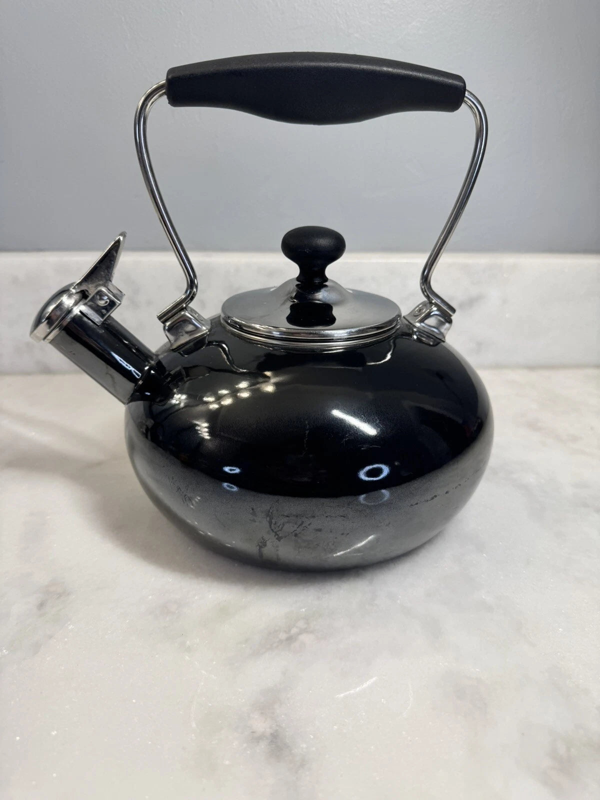 Chantal Whistling Tea Kettle Teapot Enamel Black Onyx With Black Handle