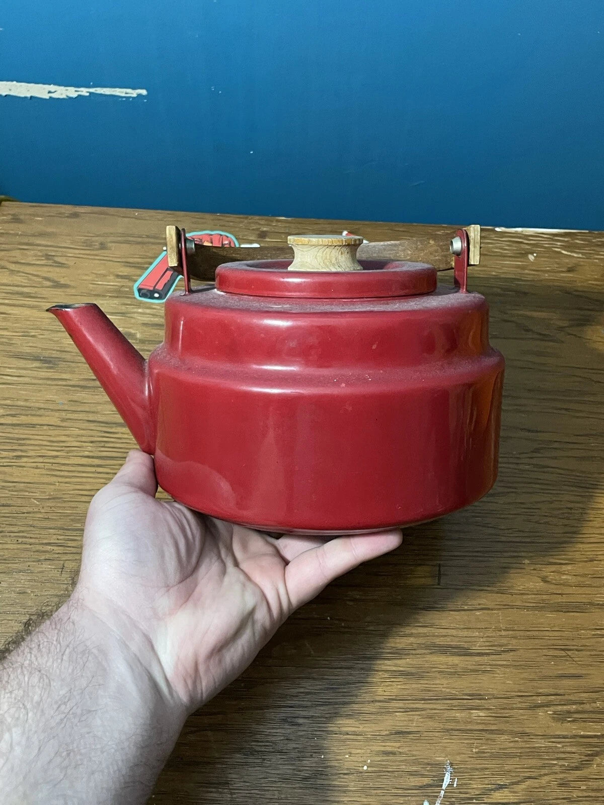 Vintage Retro Red Enameled steel Tea Kettle Pot Wood Handles & Knob 1QT