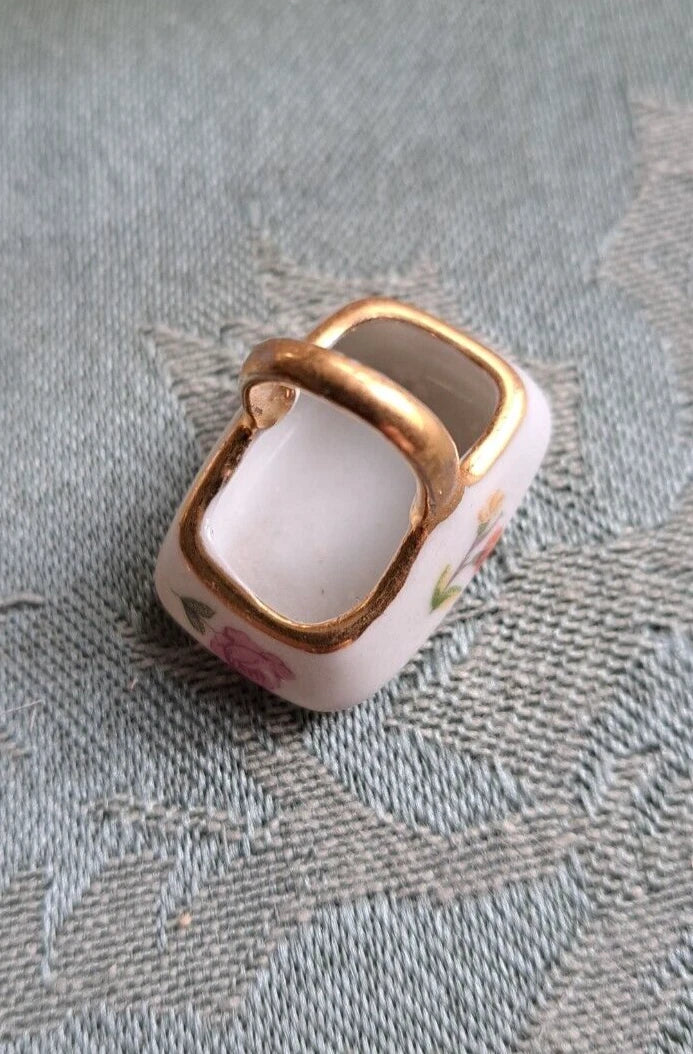 VTG Limoges France Lot Miniature Teapot Courting Couple Porcelain Piano, Basket