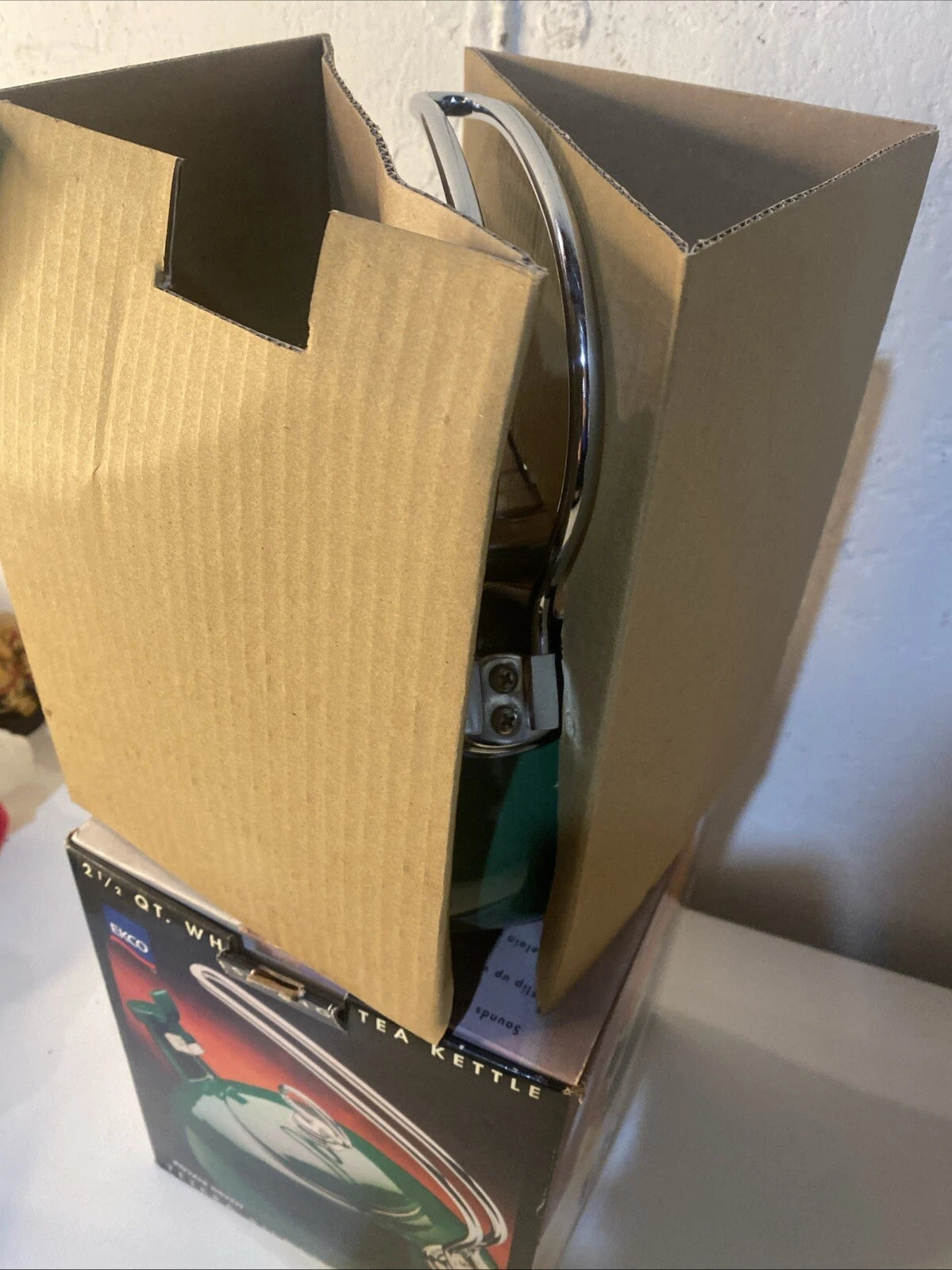 NEW EKCO TEA KETTLES Style Enamel on Steel Royal Green Whistling 2.5 Qt Ekco VTG