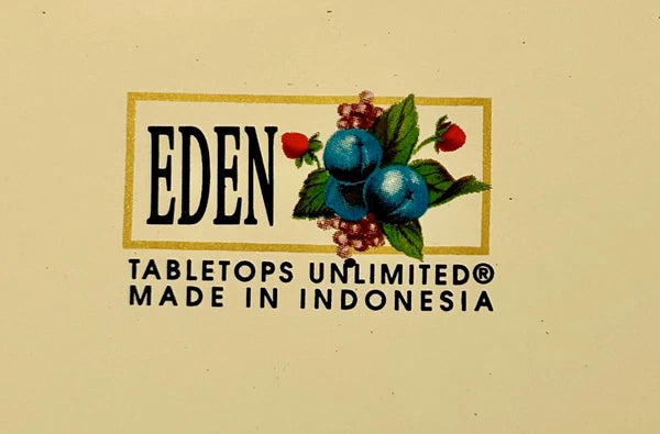 Vintage 1980’a Fruit &Berries 1 Quart Tea Kettle Enamel Wear Stovetop Teakettle