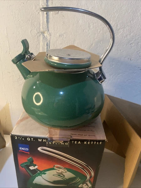 NEW EKCO TEA KETTLES Style Enamel on Steel Royal Green Whistling 2.5 Qt Ekco VTG