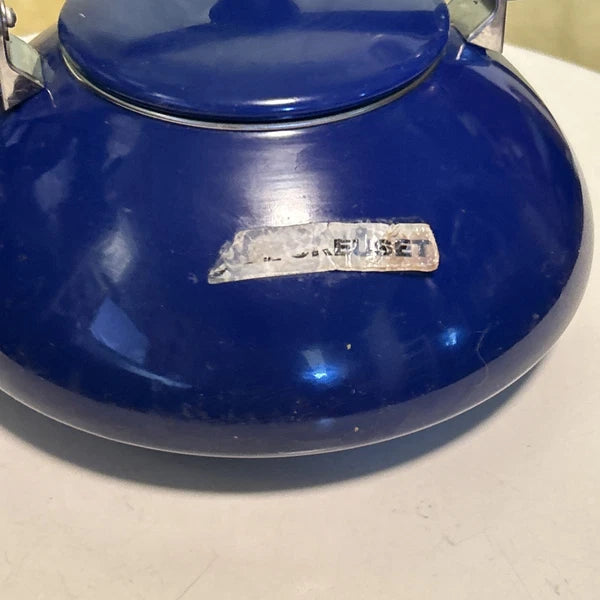 Le Creuset Blue ZEN Tea Kettle - 1.5 liter or 1.6 quart - Whistling
