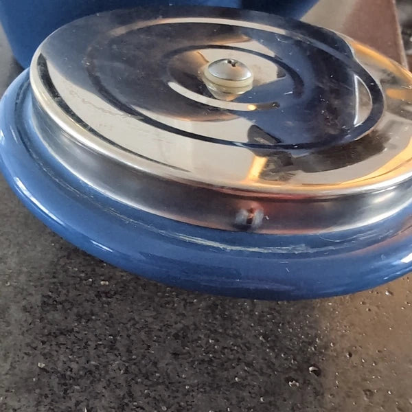 LE CREUSET Whistling Tea Kettle TESTED 1.25Q Indigo Blue Enamel Slight Flaws