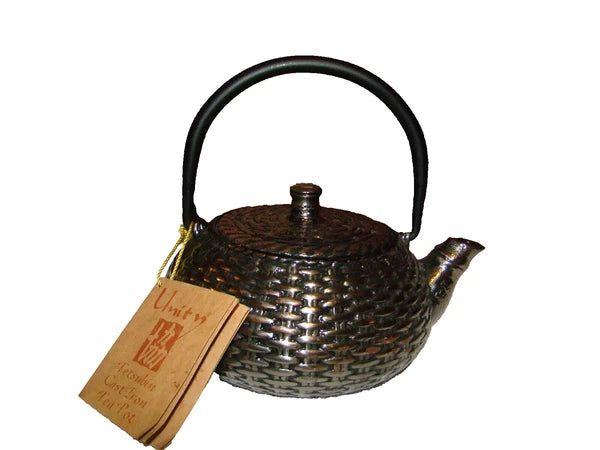 Unity Cast Iron Enameled Tea Pot w/ Infuser Silver Basket Weave Pattern, Unused