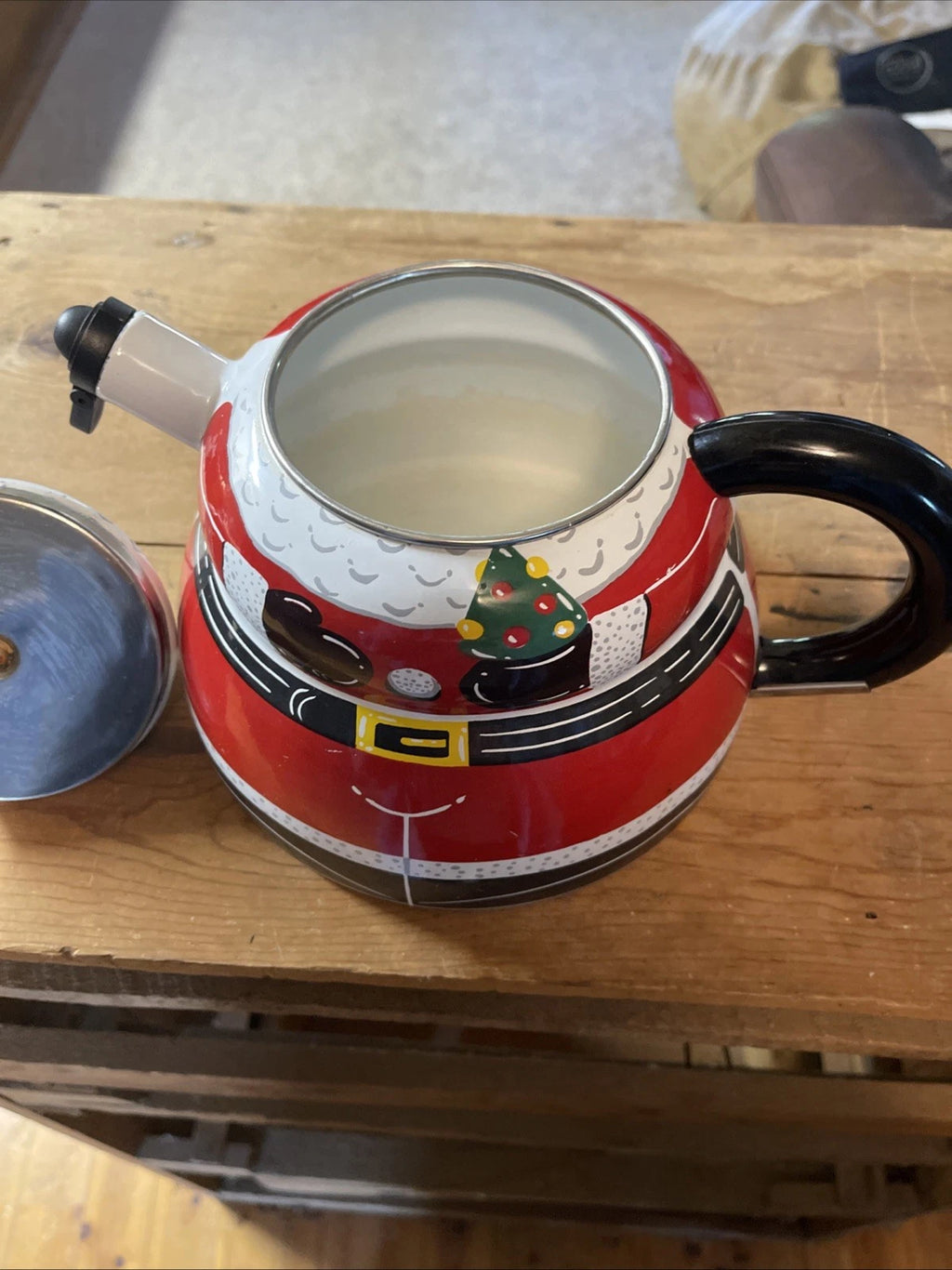ROSCHO Jolly Santa Claus Enamel Whistling Tea Pot Kettle Holiday 3 Qt Christmas