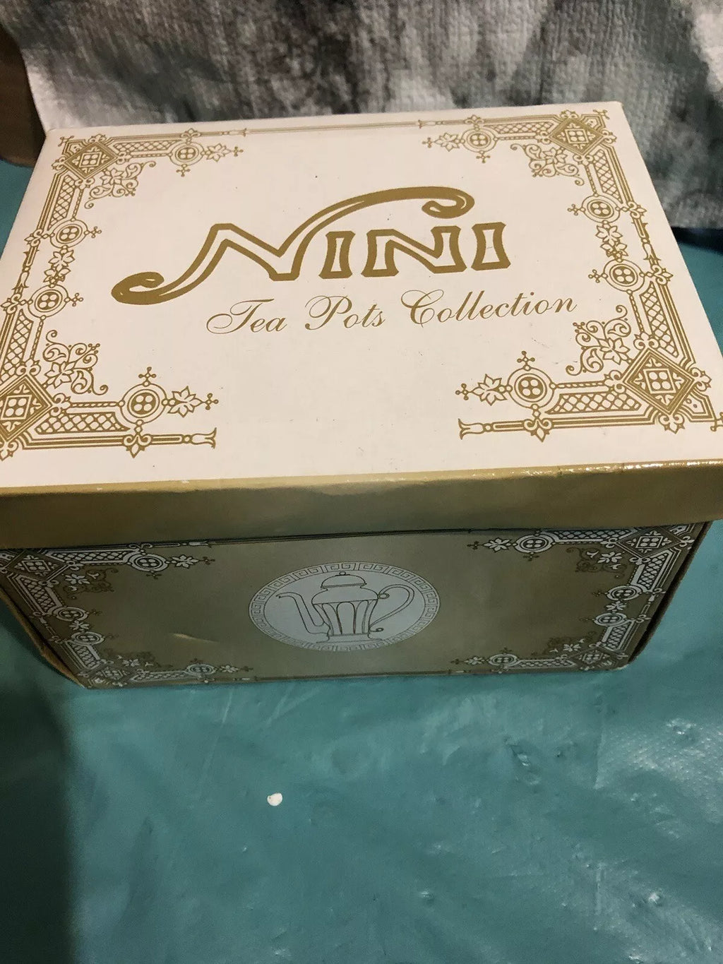 FOLKLORE Enamel Coffee Tea Pot Nina Jarema