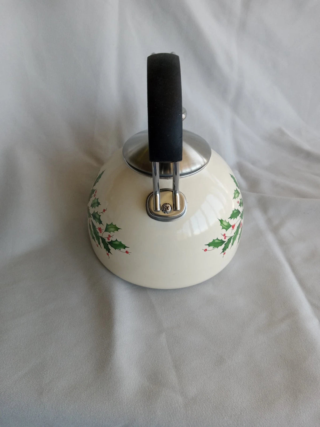 LENOX HOLIDAY ENAMEL TEAPOT KETTLE NEVER USED