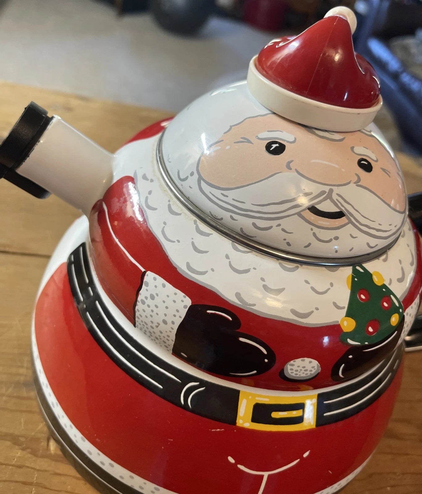 ROSCHO Jolly Santa Claus Enamel Whistling Tea Pot Kettle Holiday 3 Qt Christmas