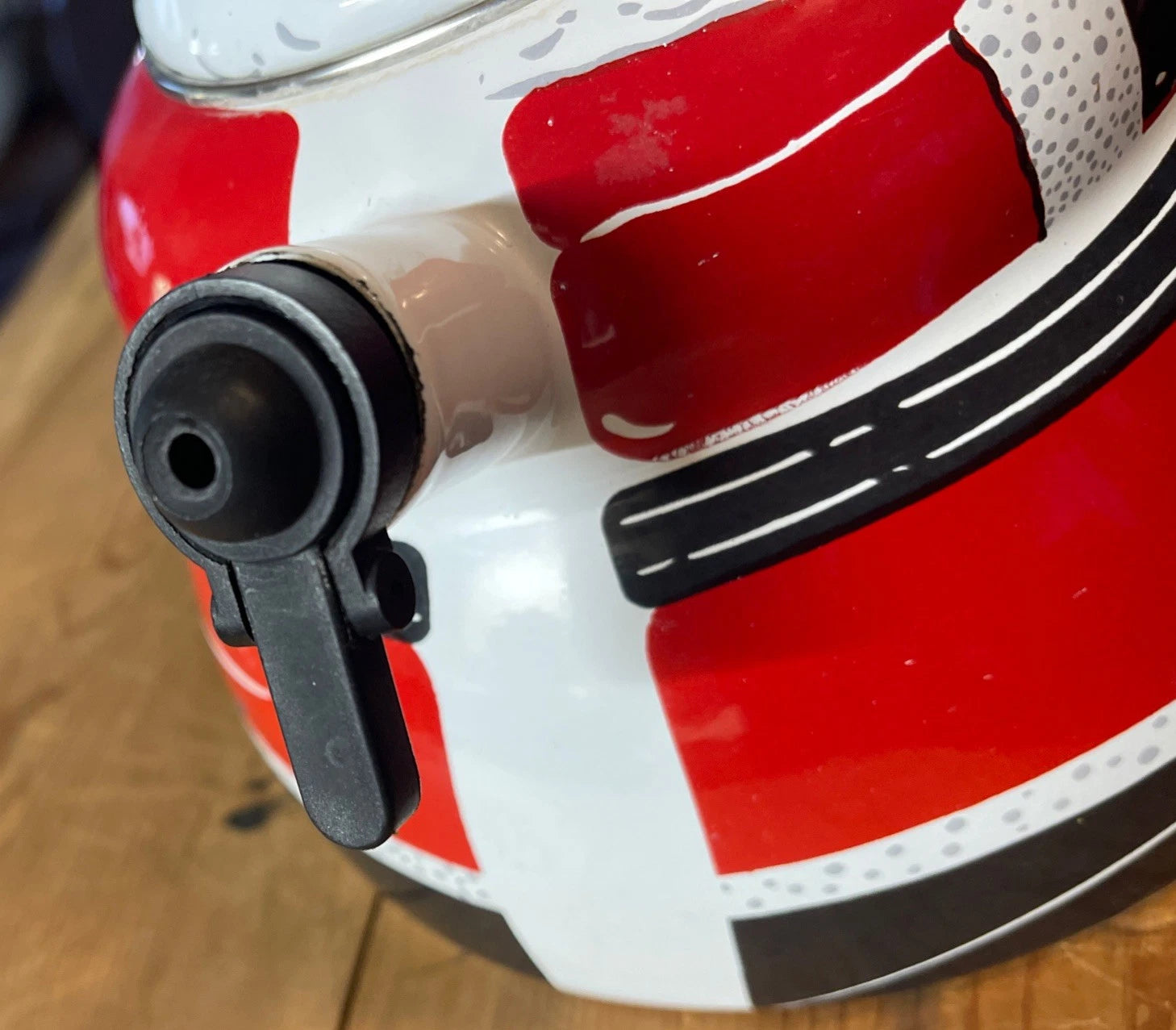 ROSCHO Jolly Santa Claus Enamel Whistling Tea Pot Kettle Holiday 3 Qt Christmas