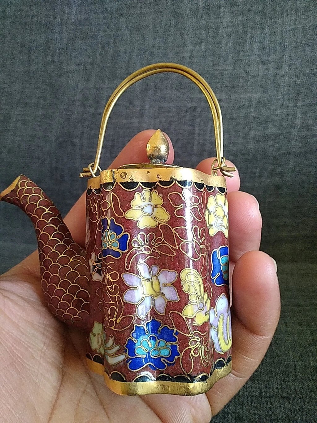 VTG CHINESE CLOISONNE BRASS AND ENAMEL BROWN  MINIATURE TEAPOT