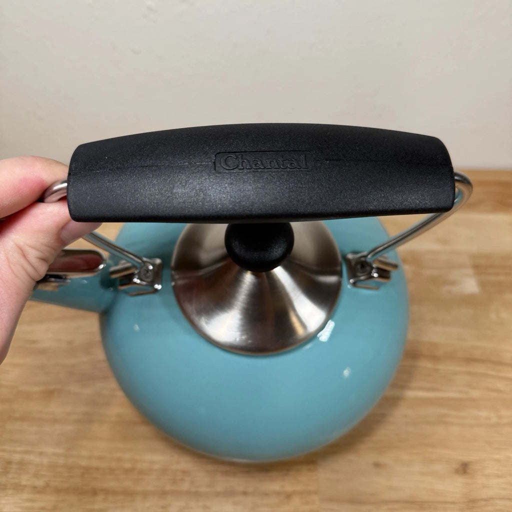 Chantal Tea Kettle Classic Loop Teapot Whistling 1.8QT with Lid Aqua Turquoise