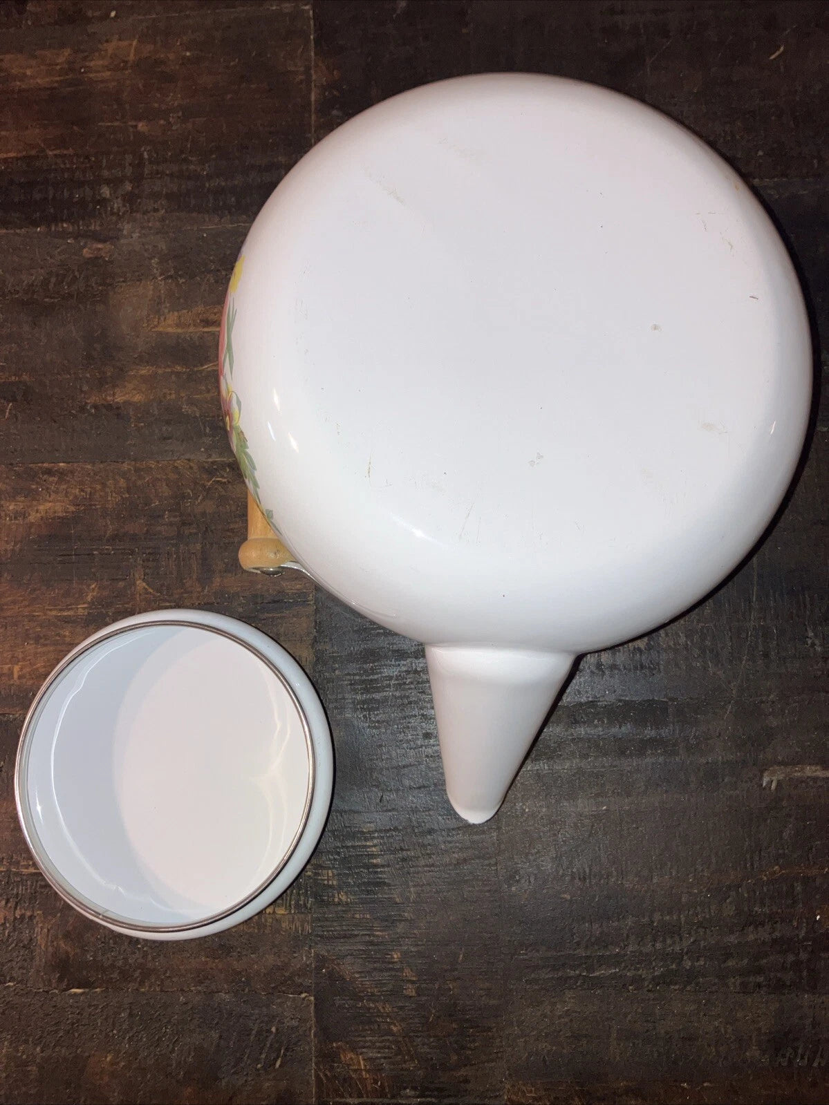 Vintage Enamel Metal Floral Teapot Kettle w/Wooden Knob & Handle