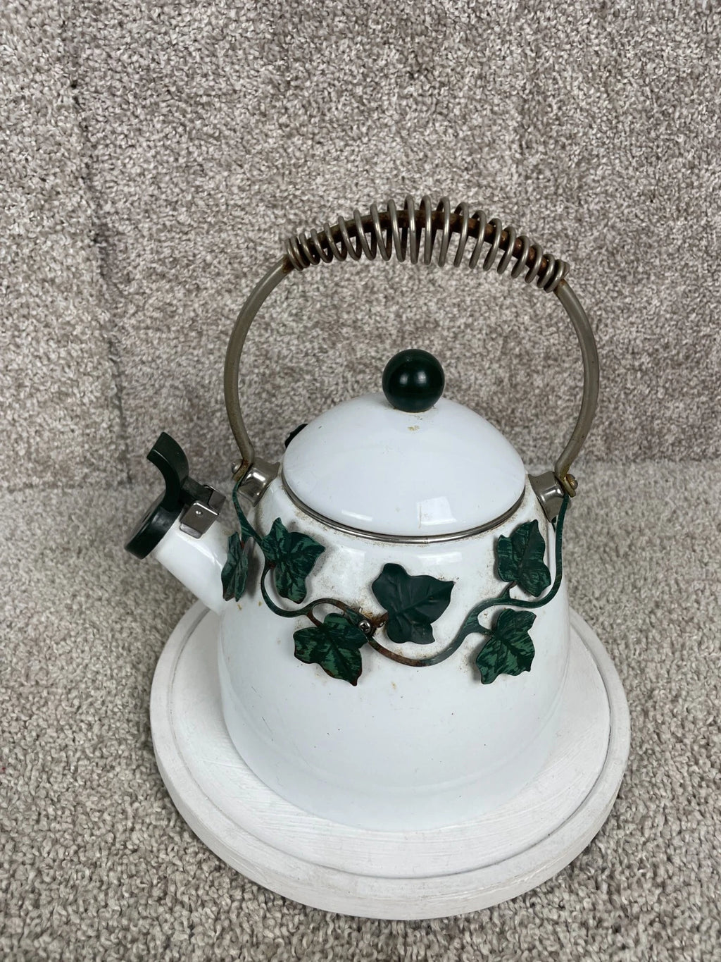 Via Ancona English Garden Enamel 10" Whistling Tea Kettle Green Ivy White