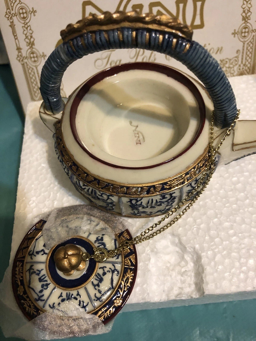 FOLKLORE Enamel Coffee Tea Pot Nina Jarema