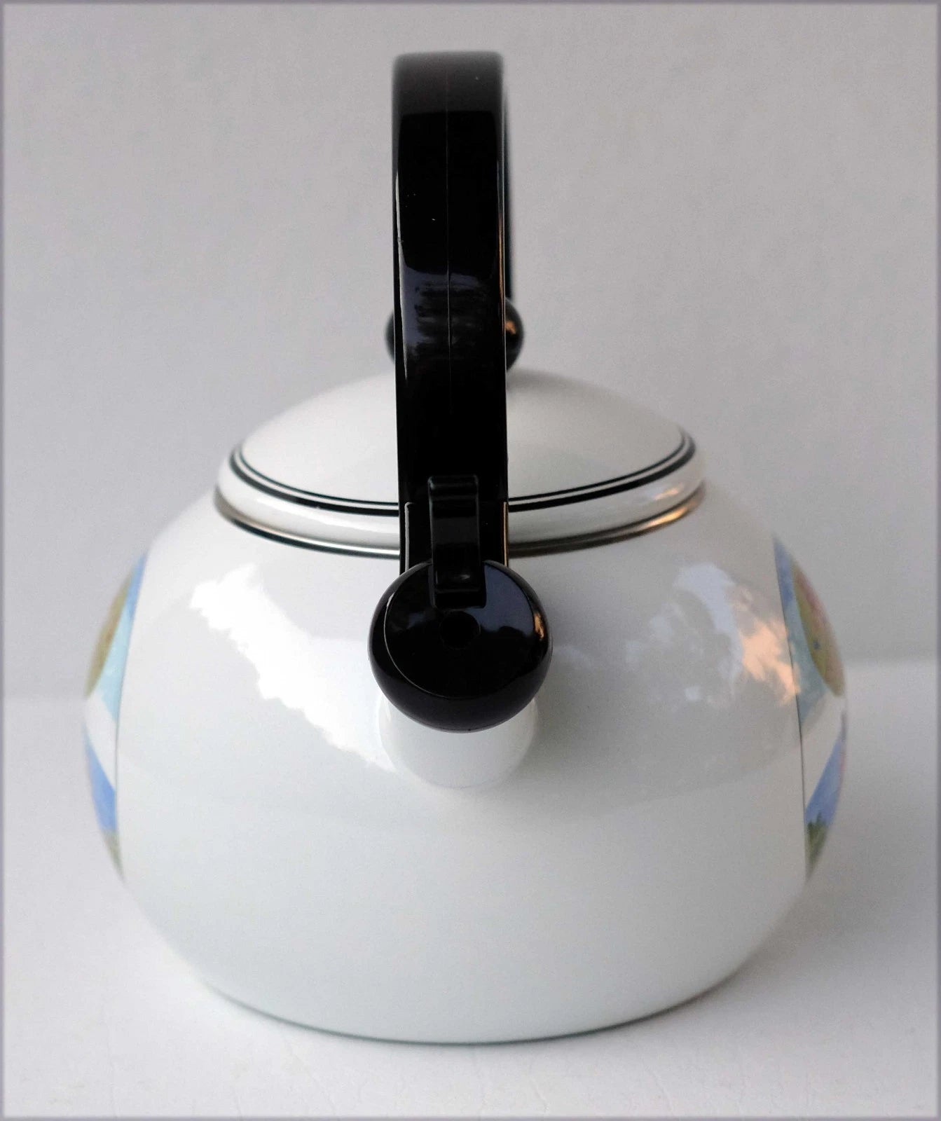 Villeroy & Boch Design Naif Tea Kettle