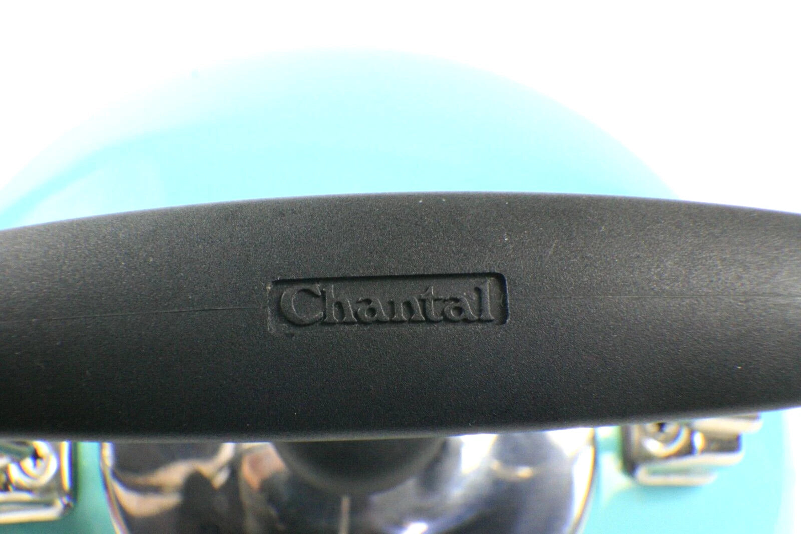 Chantal Whistling Stovetop Tea Kettle Pot 1.8 Qt.  Enamel Turquoise Aqua Blue