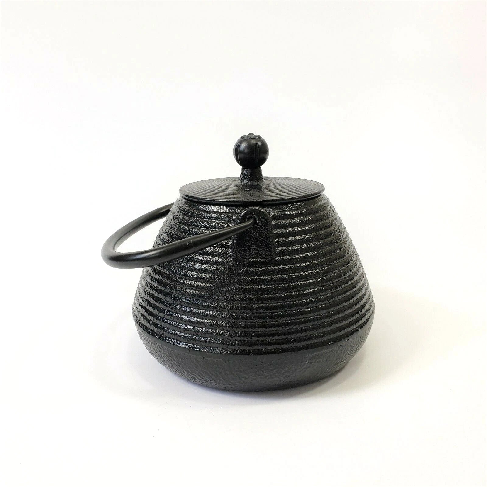 Cast Iron Black Ribbed Tea Pot Teapot Tea Kettle Enamel with Lid and Handle