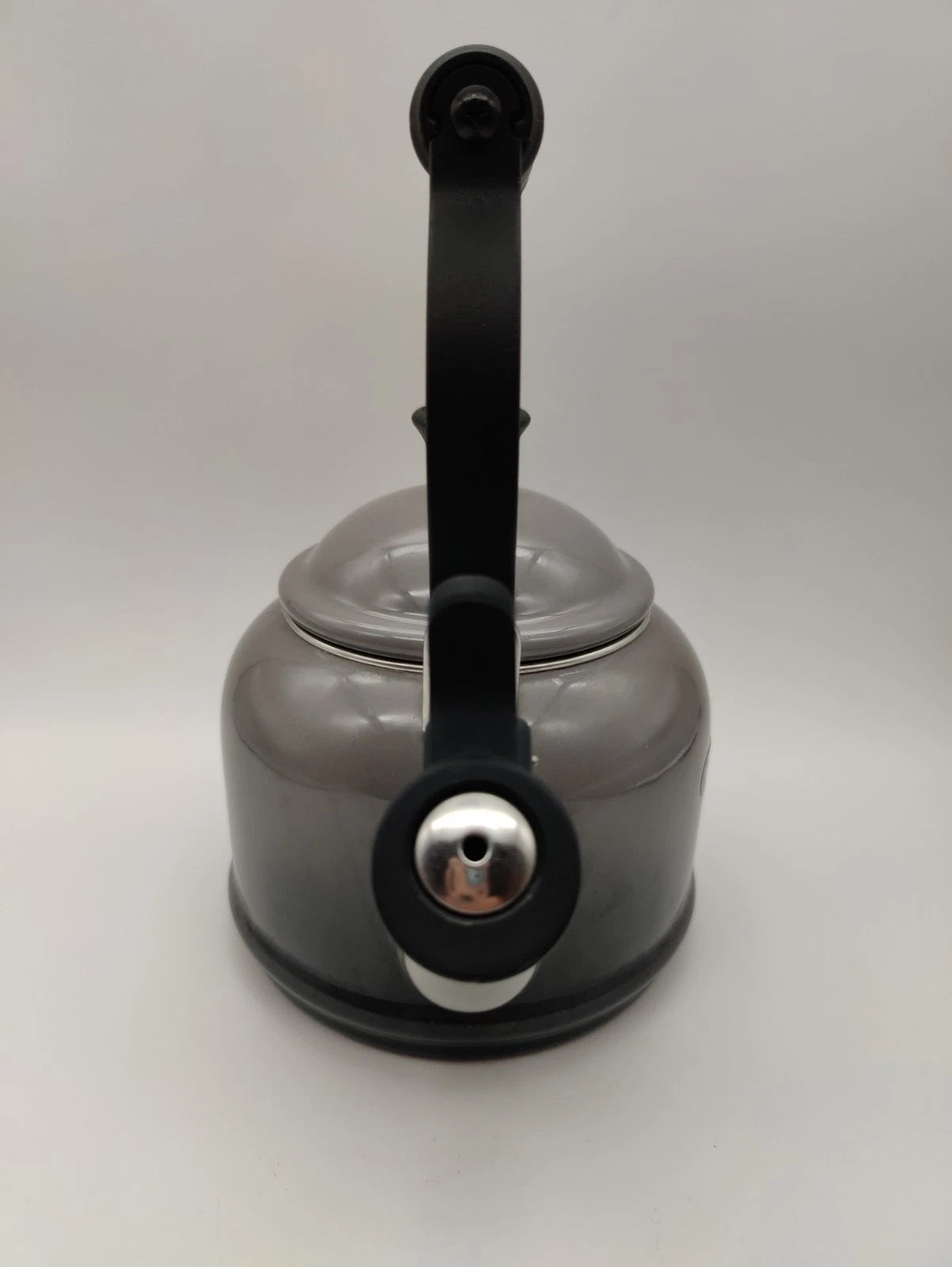 Le Creuset Demi Tea Kettle 1.25 Qt Gray Enamel on Steel – Whistling