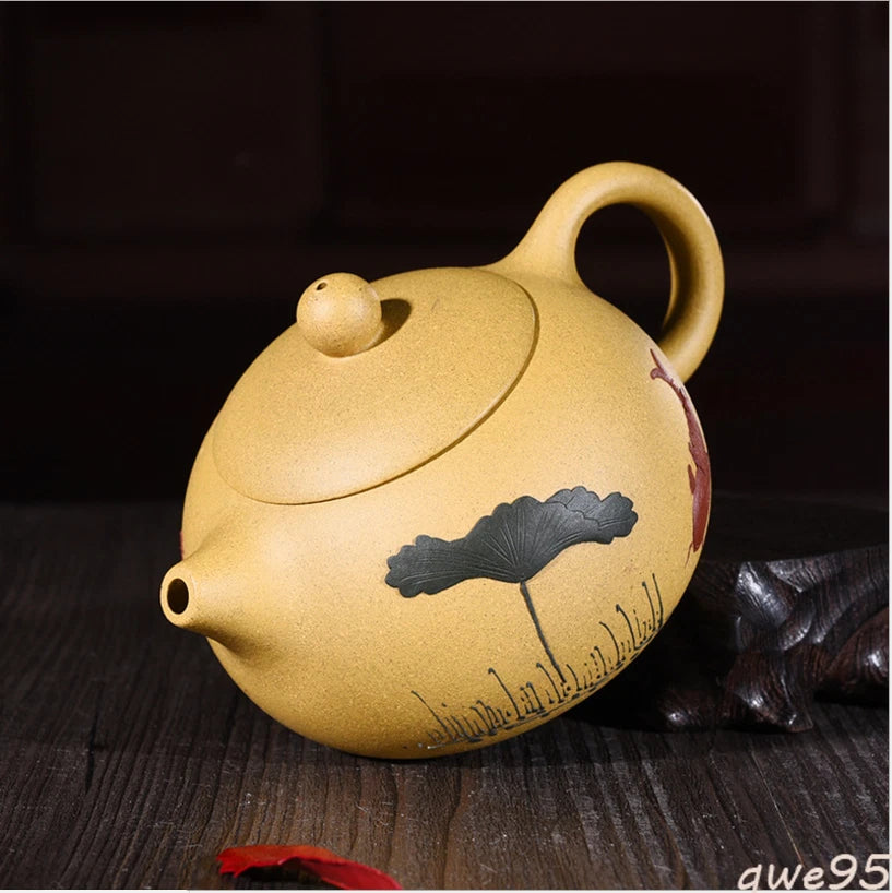 200ml Yixing Beauty Lotus fish Dark-red enameled pottery teapot