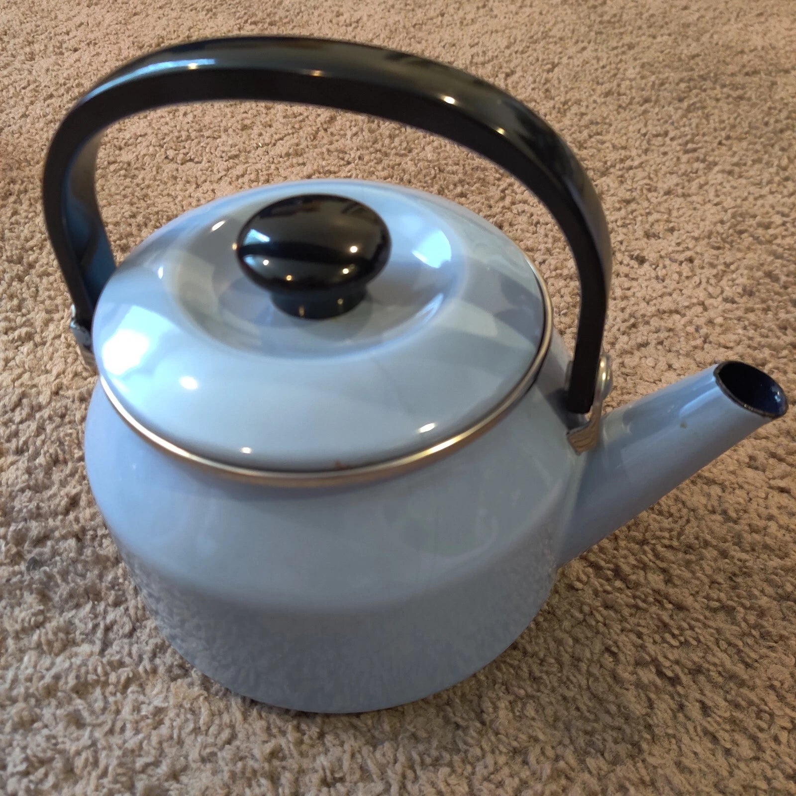 Vintage Siam Fujiware Light Blue Enamel Two Quart Kettle