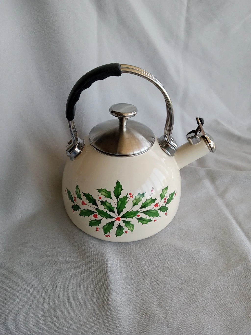 LENOX HOLIDAY ENAMEL TEAPOT KETTLE NEVER USED