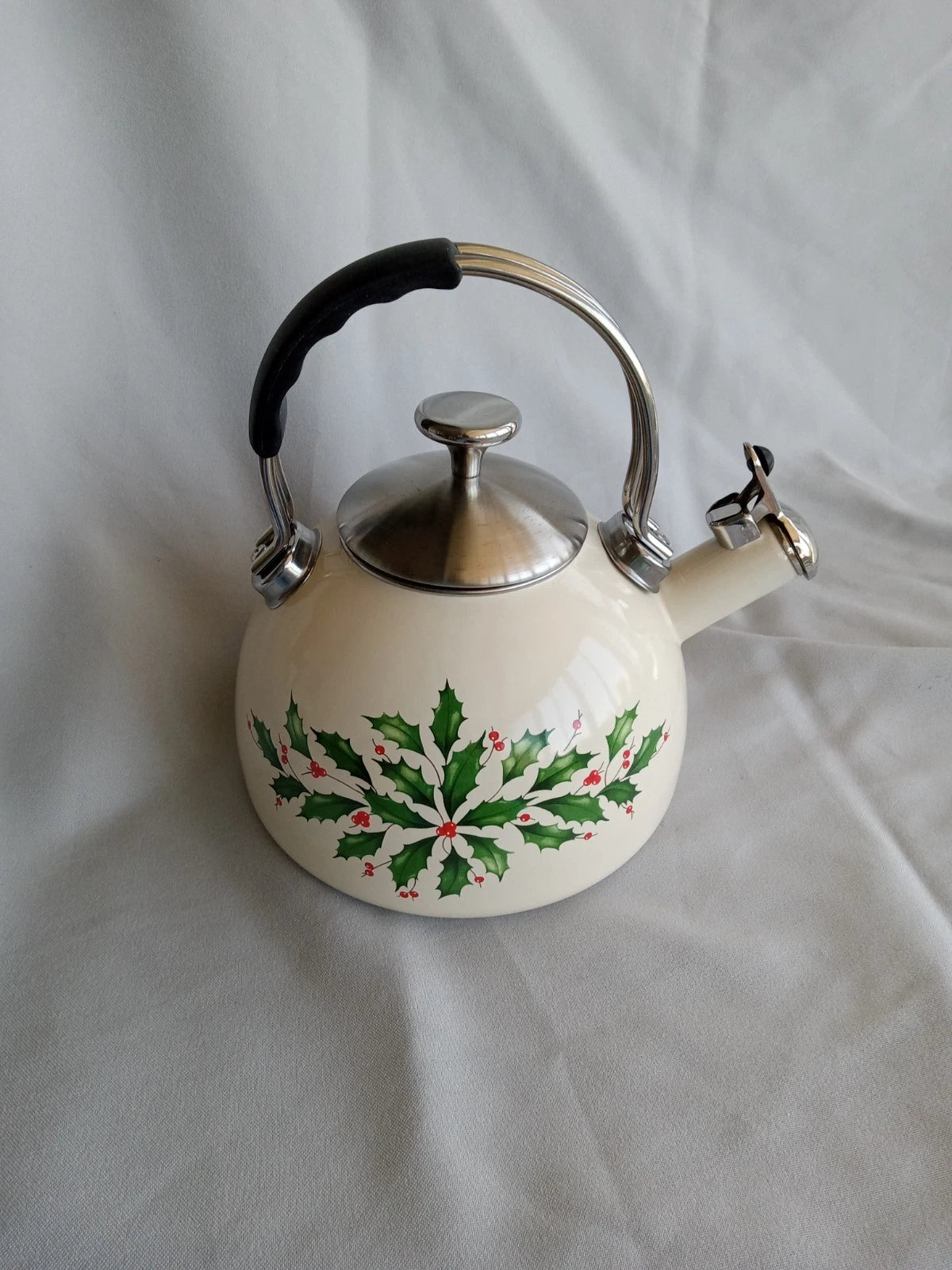 LENOX HOLIDAY ENAMEL TEAPOT KETTLE NEVER USED