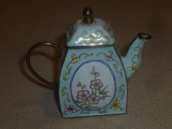 MINI ENAMEL TEA KETTLE TEAPOT KELVIN CHEN 1999 DECORATIVE FLOWERS BLUE RETIRED