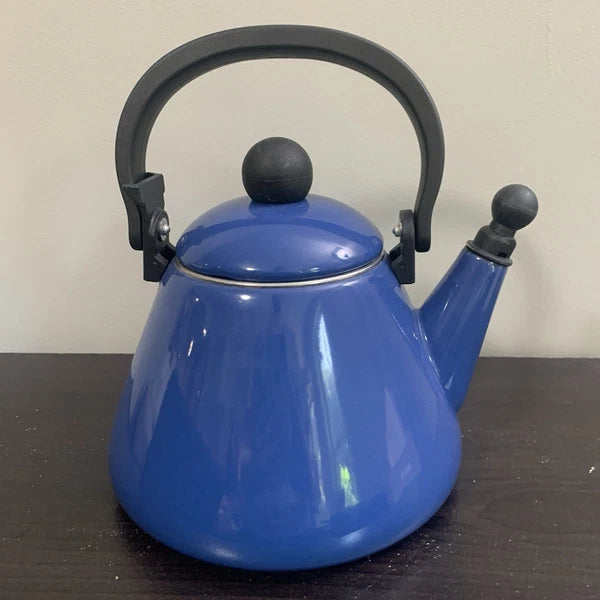 Le Creuset Whistling Tea Pot Kettle 1.6 L Liter 1.7 Qt Quart Blue Enamel Teapot!