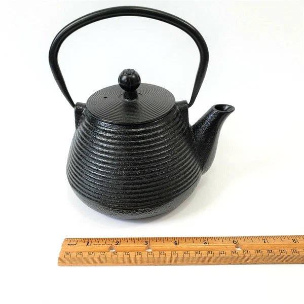 Cast Iron Black Ribbed Tea Pot Teapot Tea Kettle Enamel with Lid and Handle