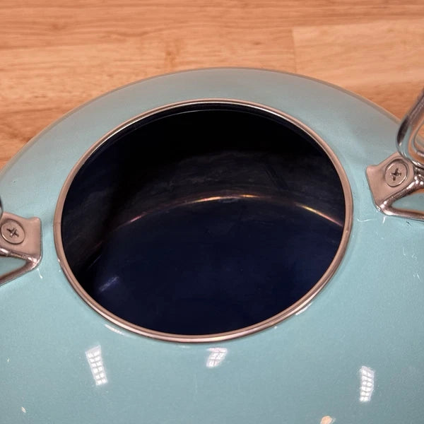 Chantal Tea Kettle Classic Loop Teapot Whistling 1.8QT with Lid Aqua Turquoise
