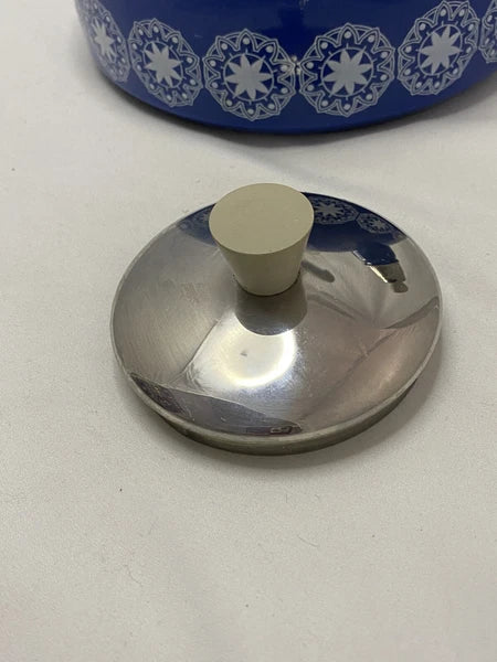 Retro 60s / 70s Blue Enamel Circle Star pattern tea kettle Stains Inside