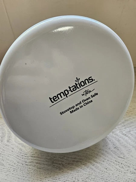 Temp-Tations 2.6 Qt Enamel on Steel Teapot Reindeer Snowy Winter Tea Kettle NEW