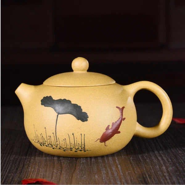 200ml Yixing Beauty Lotus fish Dark-red enameled pottery teapot