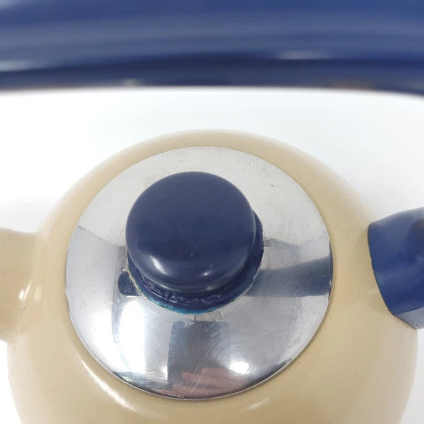 Pfaltzgraff Yorktowne Enamel on Metal L Handle Round Tea Kettle