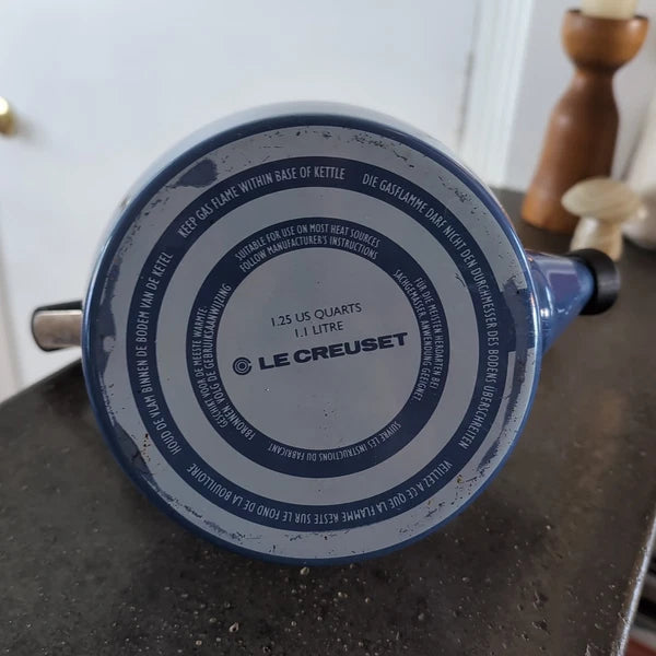 LE CREUSET Whistling Tea Kettle TESTED 1.25Q Indigo Blue Enamel Slight Flaws