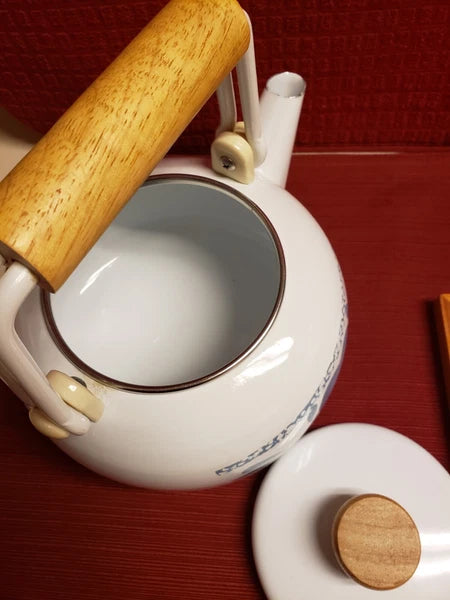 Vintage 80's Jay White Enamel Tea Kettle With Trivet Blue Hearts