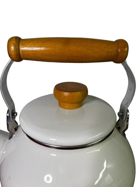 Vintage Tea Pot Enamel Metal Stovetop Kettle 2 Quart Corning Linconware