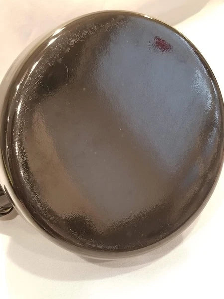 Circulon Whistling Tea Pot Kettle Black Enamel 2 Quart Lid Flip Spout Steel *