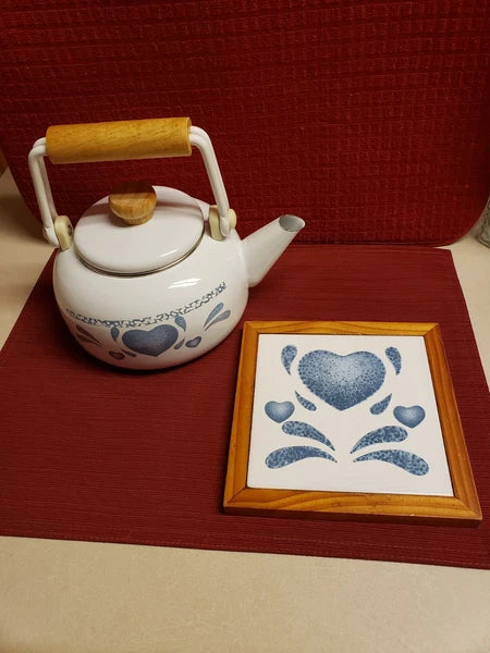 Vintage 80's Jay White Enamel Tea Kettle With Trivet Blue Hearts