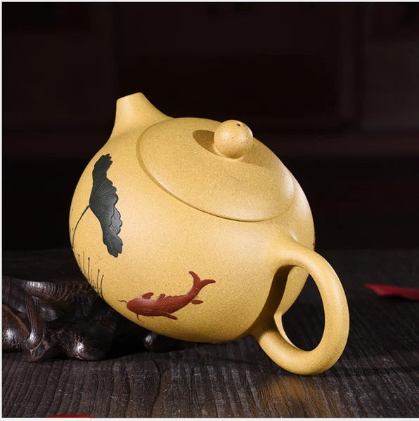 200ml Yixing Beauty Lotus fish Dark-red enameled pottery teapot