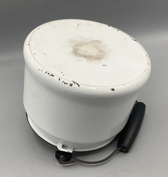 Vintage 64oz Enameled Ware Enamelware White & Black Trim Tea Water Kettle USA