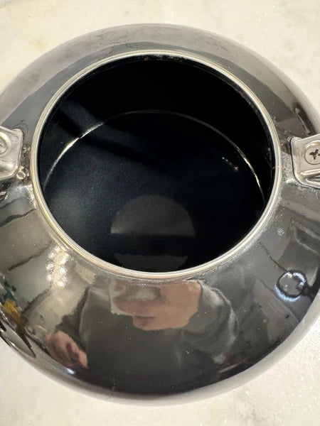 Chantal Whistling Tea Kettle Teapot Enamel Black Onyx With Black Handle